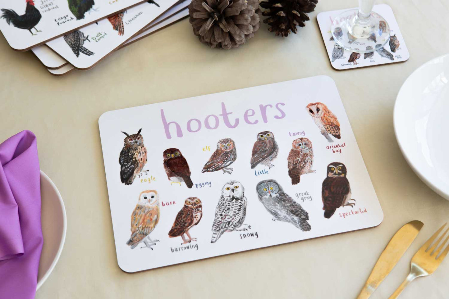 Hooters Playful Place Mat